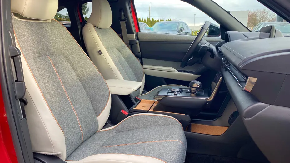 MAZDA MX-30 MX-30 R-EV PHEV Makoto