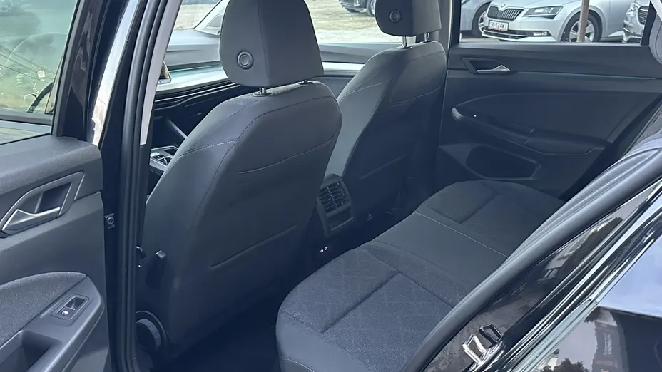 VOLKSWAGEN Golf Golf VIII 1.5 eTSI Life DSG