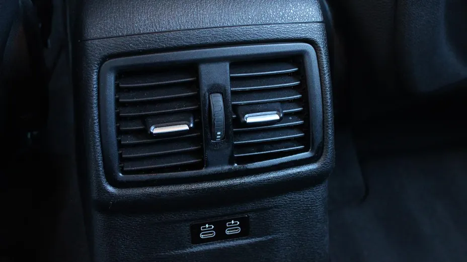 BMW X1 X1 xDrive18d Business Edition aut