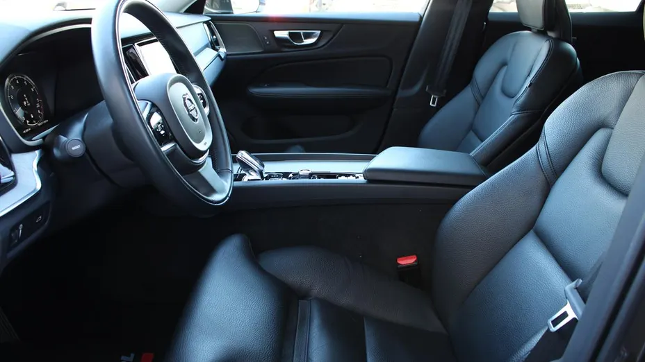 VOLVO V60 V60 B4 B Inscription aut