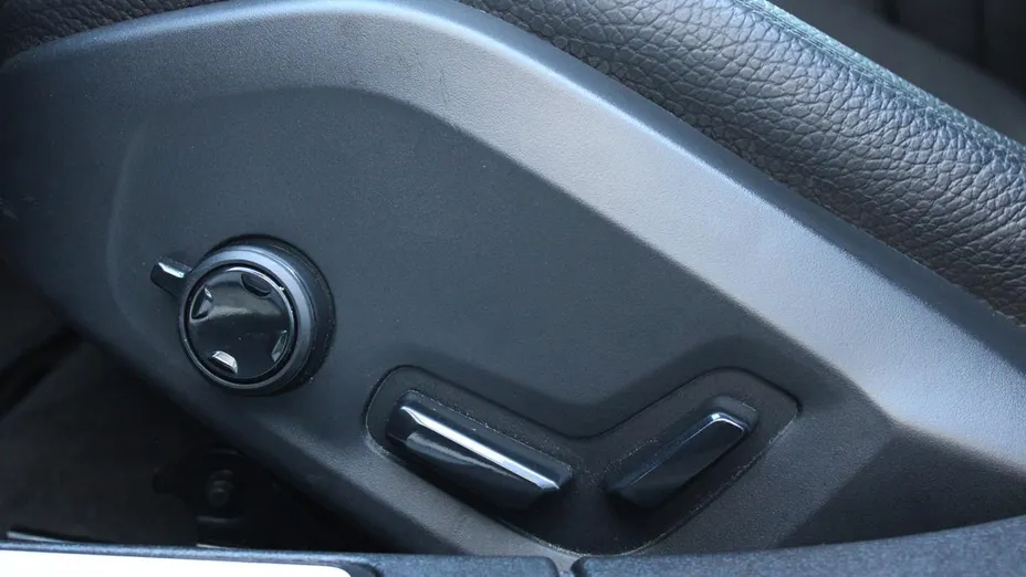 VOLVO V60 V60 B4 B Inscription aut