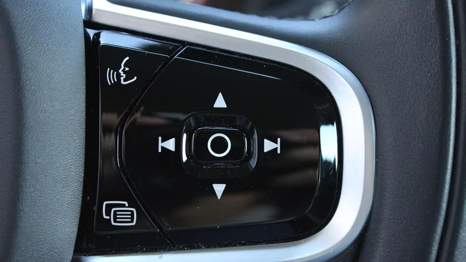 VOLVO V60 V60 B4 B Inscription aut