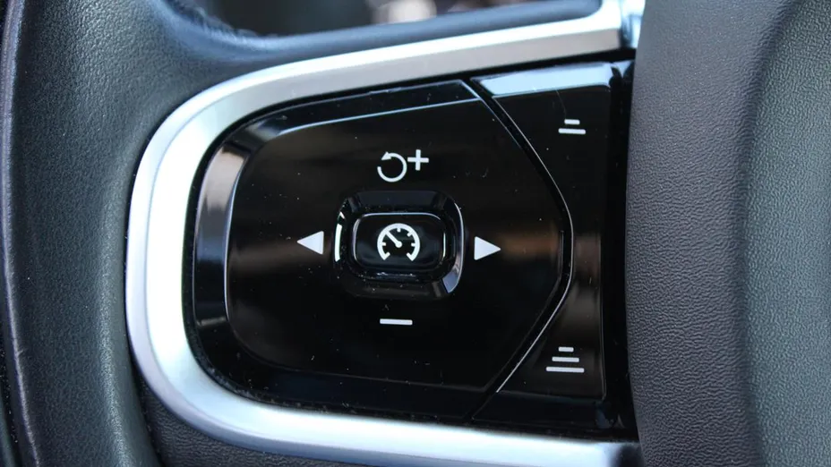 VOLVO V60 V60 B4 B Inscription aut