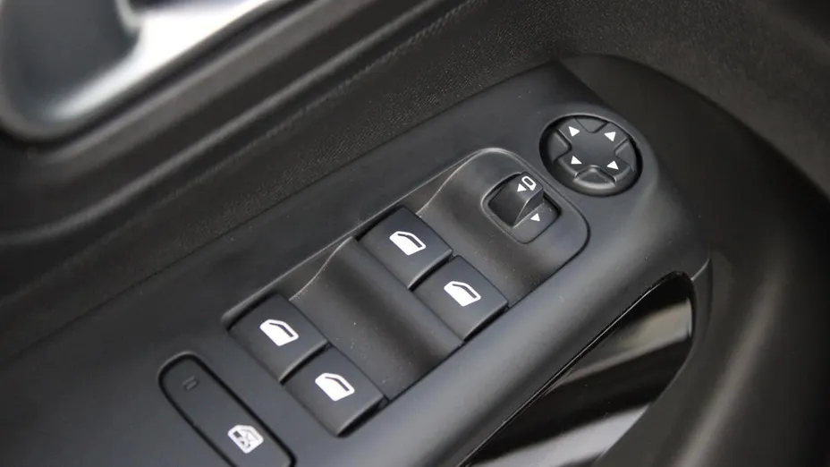 CITROEN C5 Aircross C5 Aircross 1.6 PureTech Shine EAT8