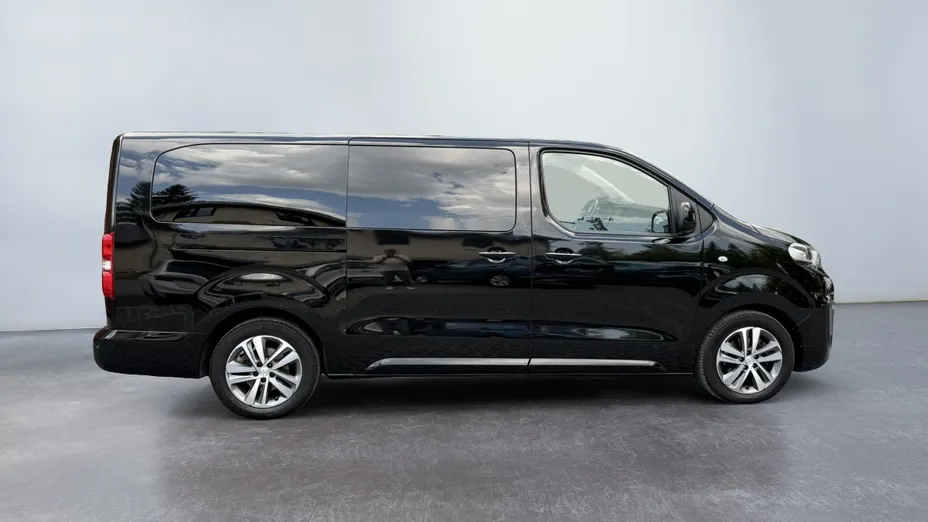 PEUGEOT Traveller Traveller 2.0 BlueHDi Long Business Vip Aut.