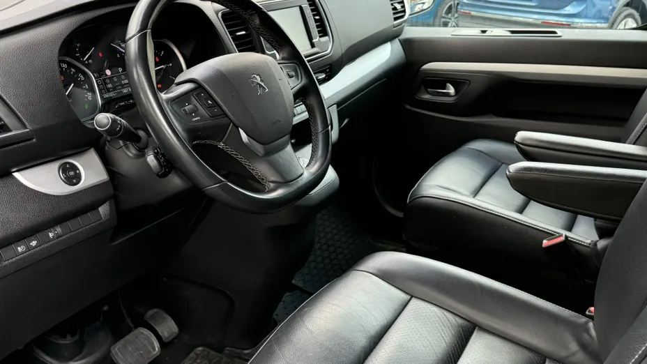 PEUGEOT Traveller Traveller 2.0 BlueHDi Long Business Vip Aut.