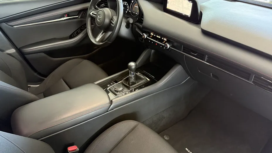 MAZDA 3 3 2.0 mHEV Homura