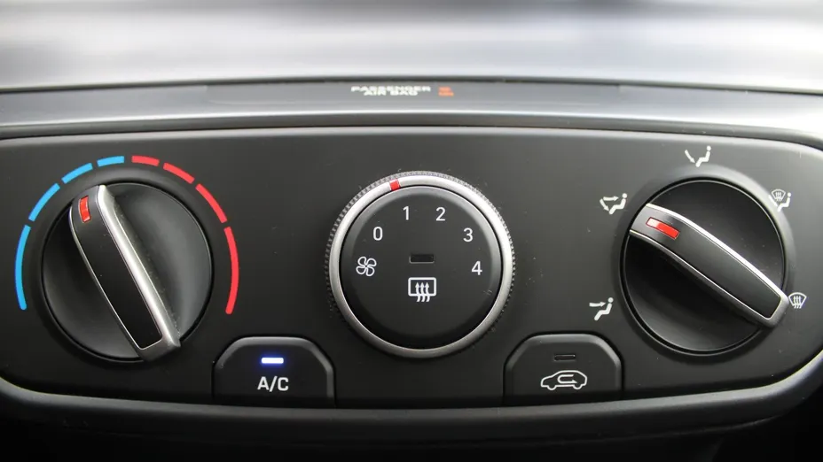 HYUNDAI i20 i20 1.2 Modern