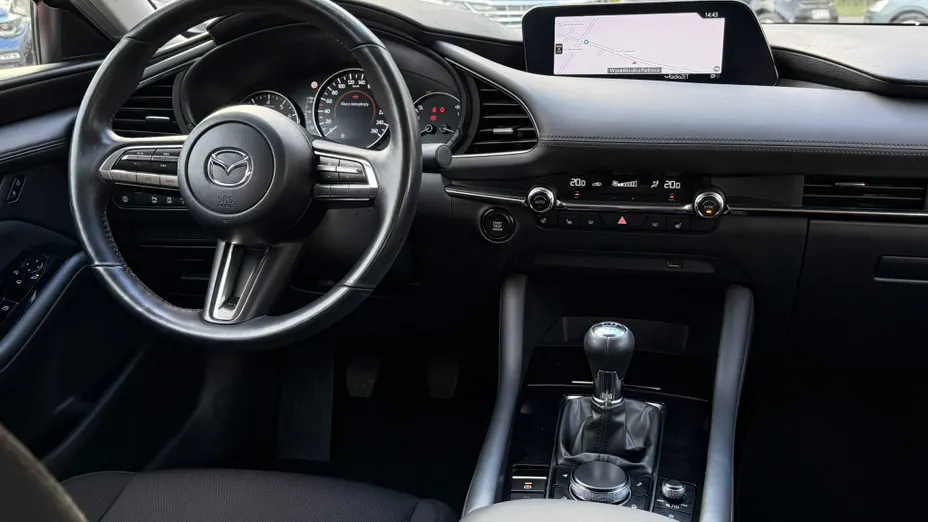 MAZDA 3 3 2.0 mHEV Kanjo