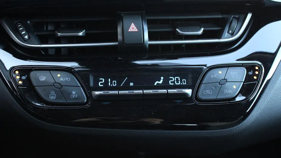 TOYOTA C-HR C-HR 2.0 Hybrid Executive