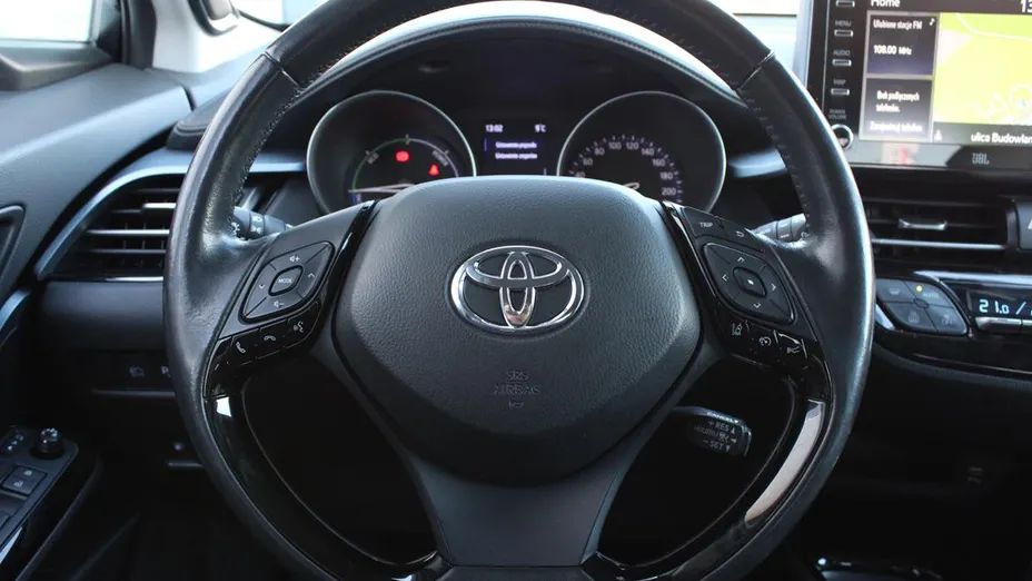 TOYOTA C-HR C-HR 2.0 Hybrid Executive