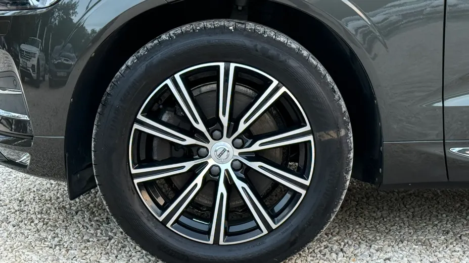 VOLVO XC60 XC60 B4 B Inscription aut