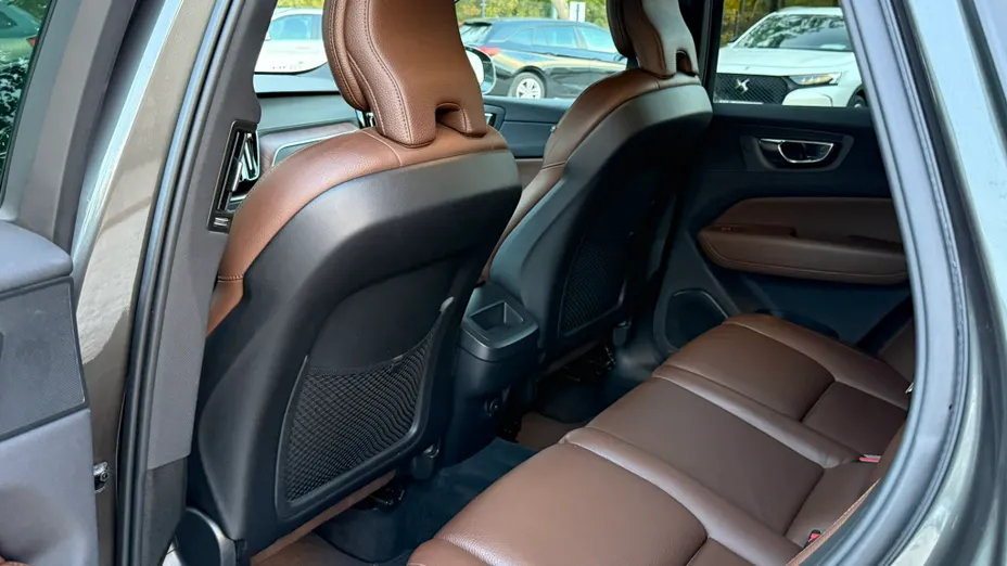 VOLVO XC60 XC60 B4 B Inscription aut