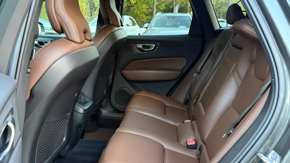 VOLVO XC60 XC60 B4 B Inscription aut