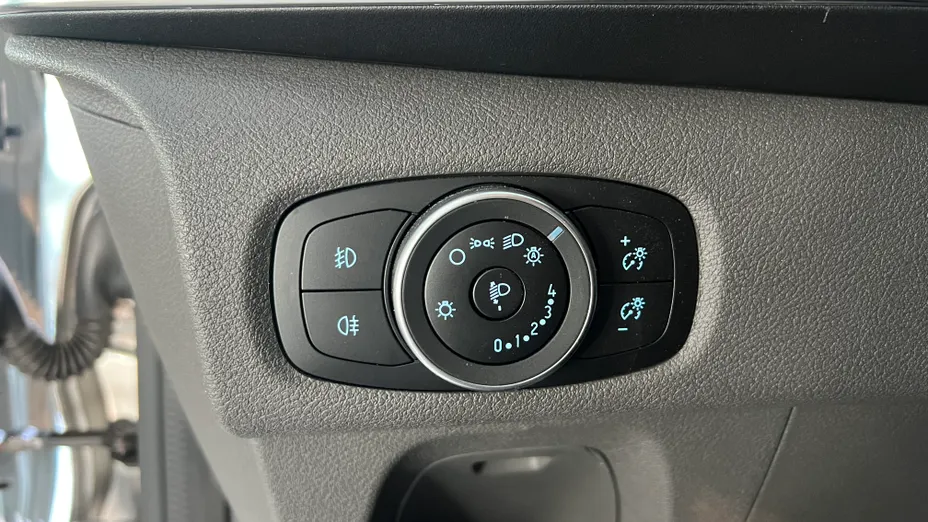 FORD Tourneo Custom Tourneo Custom 2.0 EcoBlue L2 Titanium SelectShift