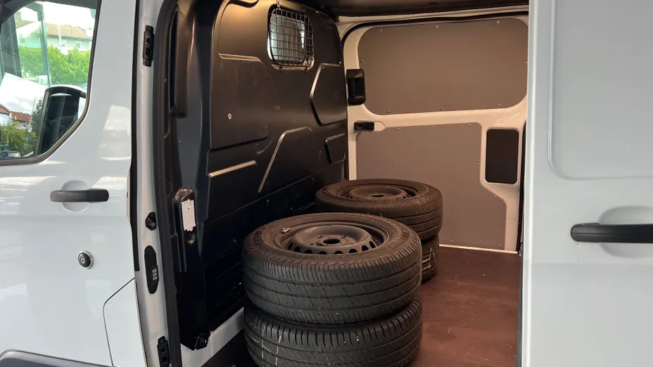 FORD Transit Custom Transit Custom Kombi 310 L1H1 Trend
