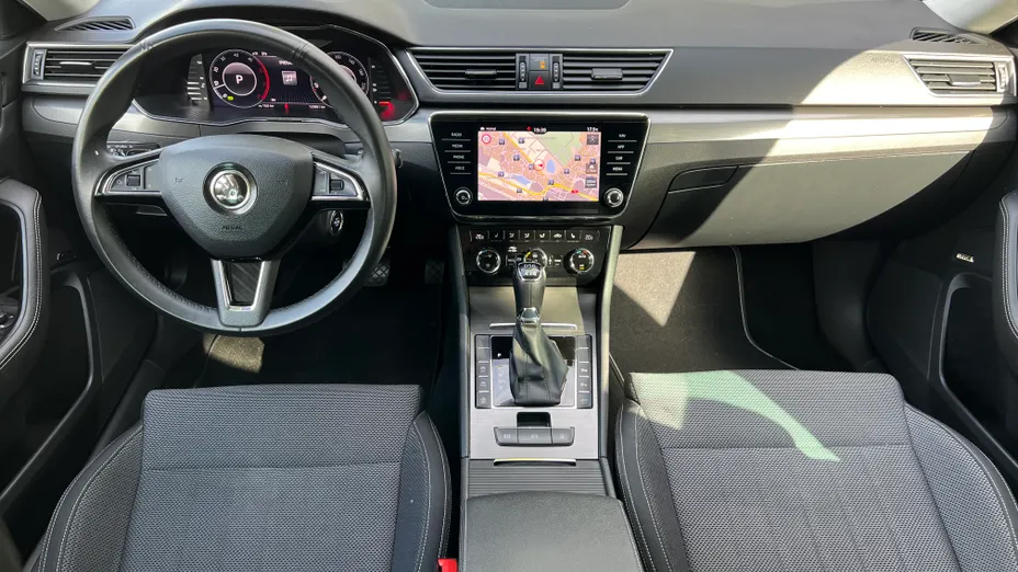 SKODA Superb Superb 2.0 TDI 4x4 Style DSG