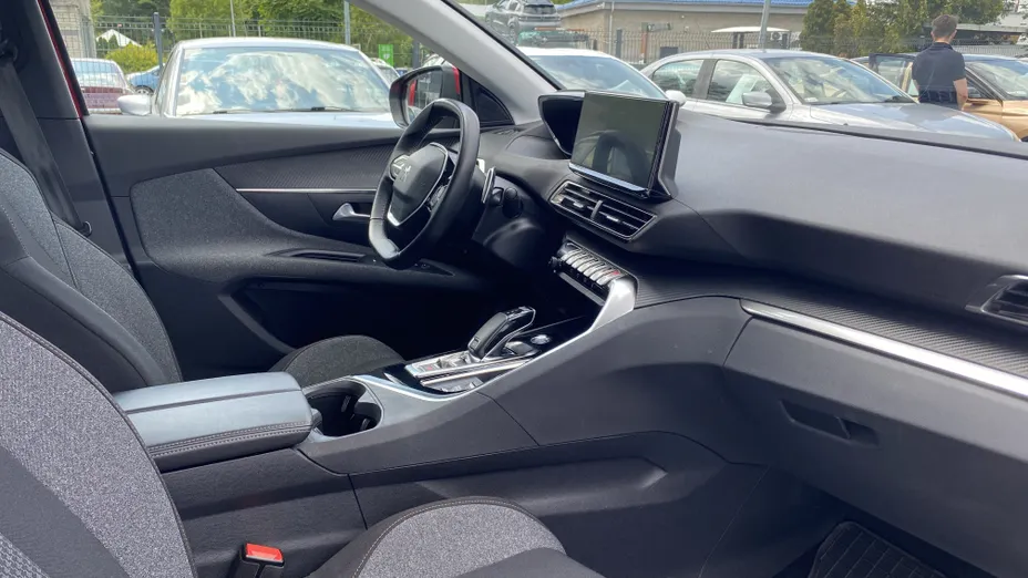 PEUGEOT 5008 5008 1.5 BlueHDi Active Pack S&S EAT8