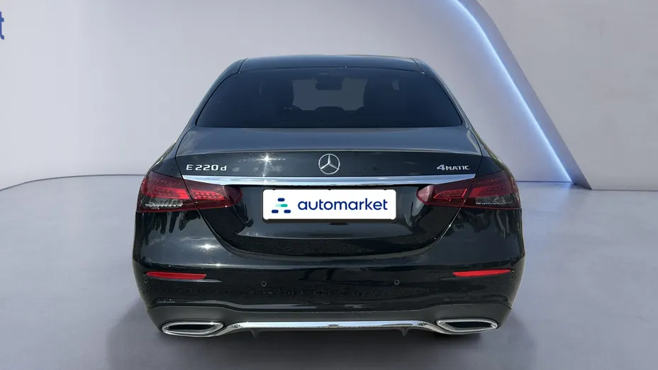 MERCEDES-BENZ E Klasa E 220 d 4-Matic