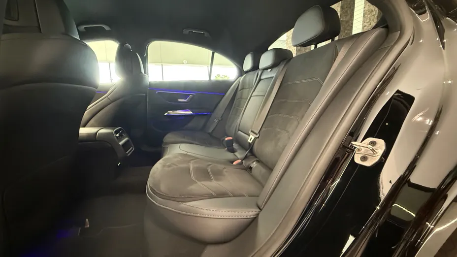 MERCEDES-BENZ E Klasa E 220 d 4-Matic AMG