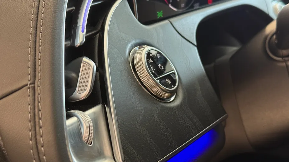 MERCEDES-BENZ E Klasa E 220 d 4-Matic AMG