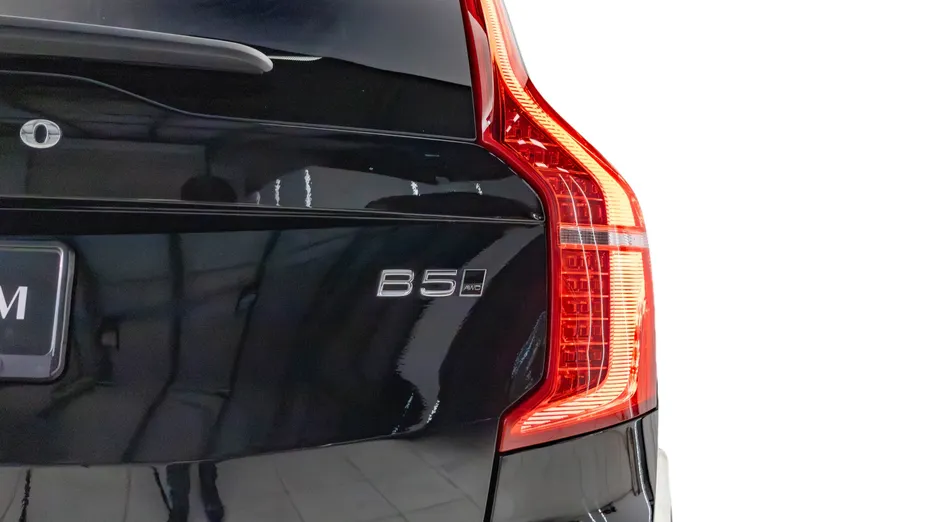 VOLVO XC90 XC90 B5 D AWD Plus Dark 7os aut