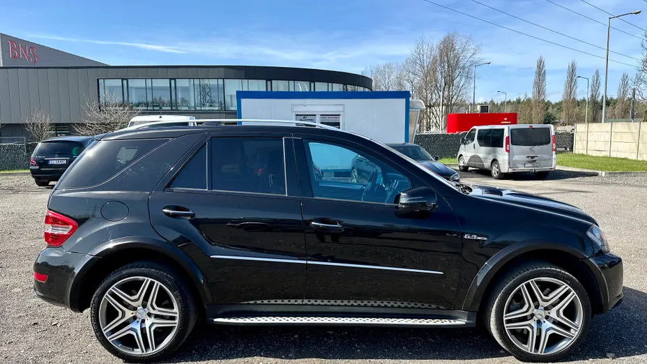 MERCEDES-BENZ ML ML 63 AMG 4-Matic
