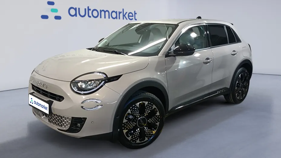 FIAT 600 600 1.2 Turbo Hybrid La Prima eDCT Nowy