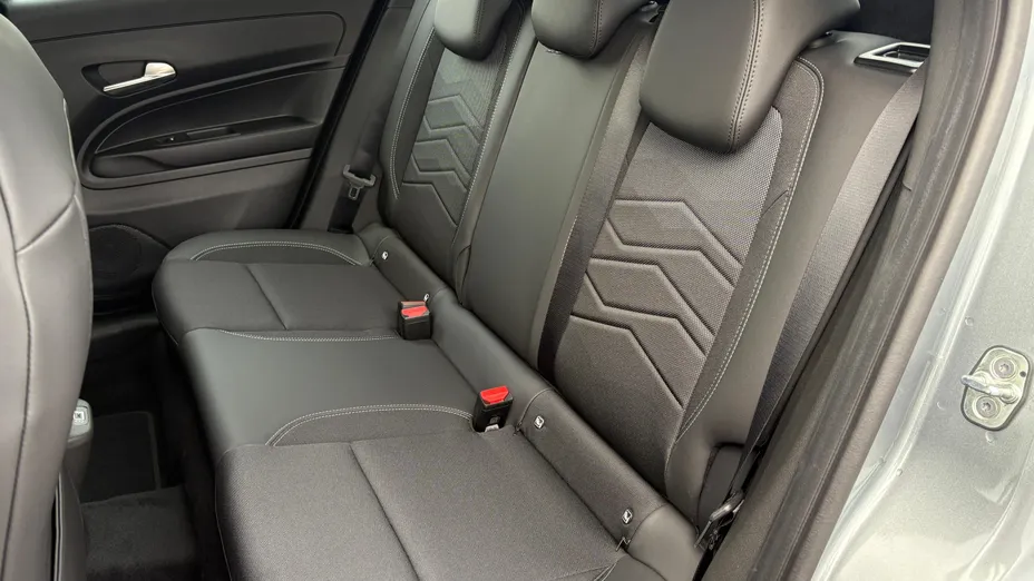 JEEP Avenger Avenger 1.2 T3 mHEV Altitude FWD eDCT6 Nowy