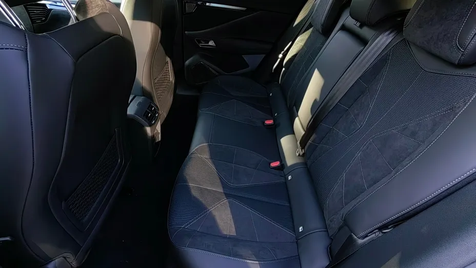 DS DS4 DS 4 1.2 PureTech Étoile Alcantara aut Nowy