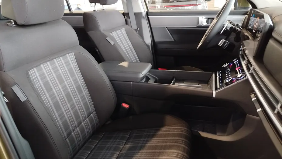 HYUNDAI Santa Fe Santa Fe 1.6 T-GDI HEV Smart aut Nowy