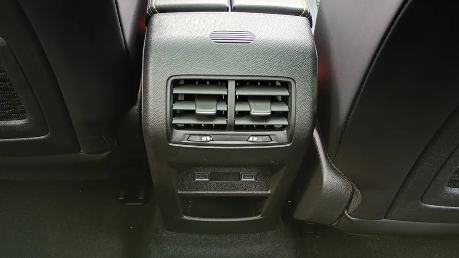PEUGEOT 408 408 1.2 PureTech mHEV GT S&S e-DSC6 Nowy