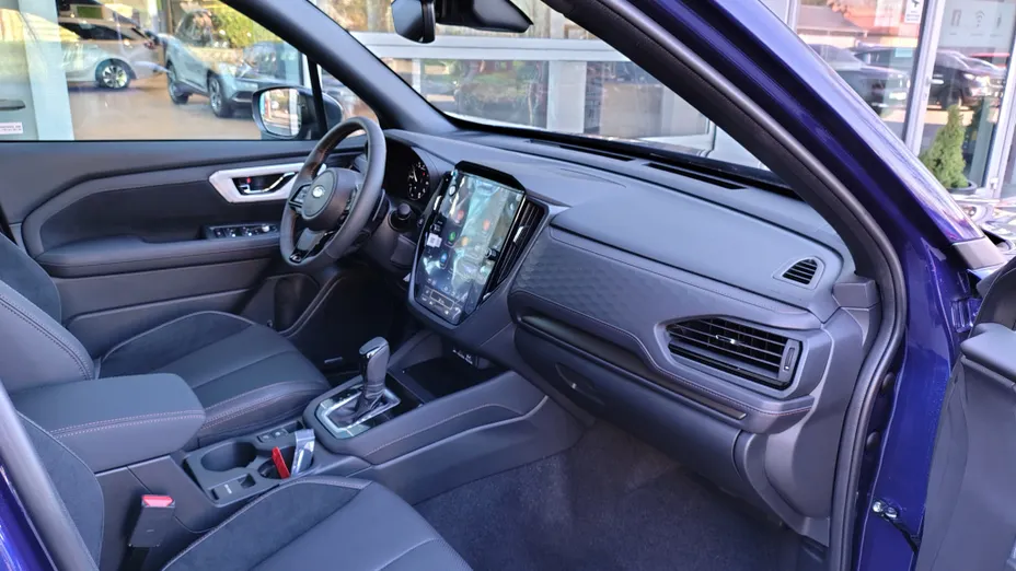 SUBARU Forester Forester 2.0i-L Platinum (EyeSight) Lineartronic