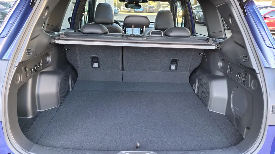 SUBARU Forester Forester 2.0i-L Platinum (EyeSight) Lineartronic