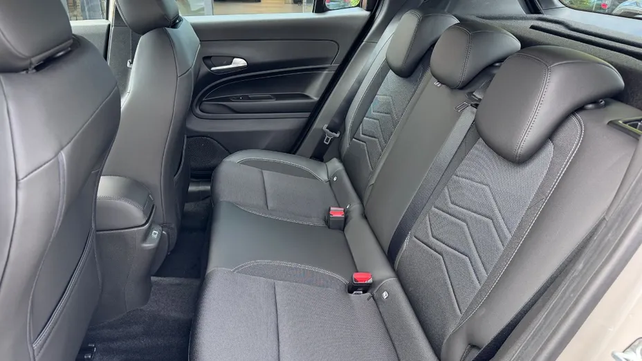 JEEP Avenger Avenger 1.2 GSE T3 Altitude FWD Nowy