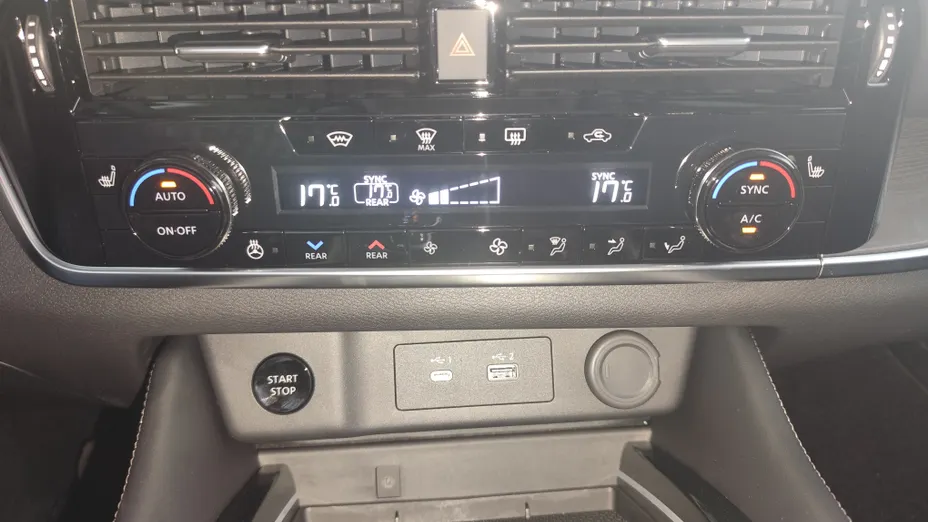 NISSAN X-Trail X-Trail 1.5 VC-T e-POWER Tekna 2WD Nowy