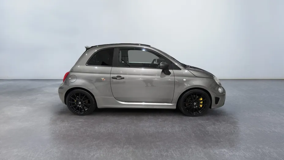 ABARTH 500 695C 1.4 T-Jet 16v MTA