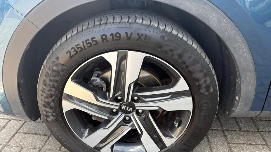 KIA Sorento Sorento 1.6 T-GDI HEV Prestige Line 4WD aut 7os.