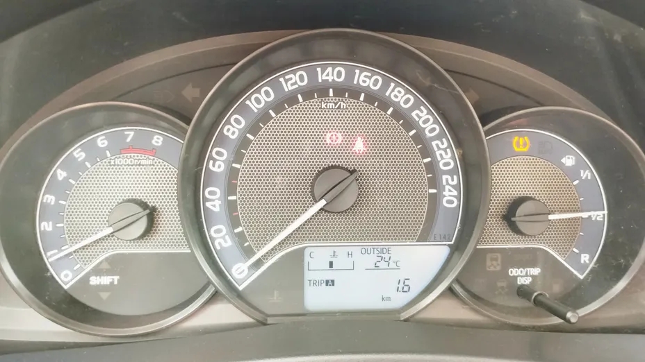 TOYOTA Auris Auris 1.6 Comfort