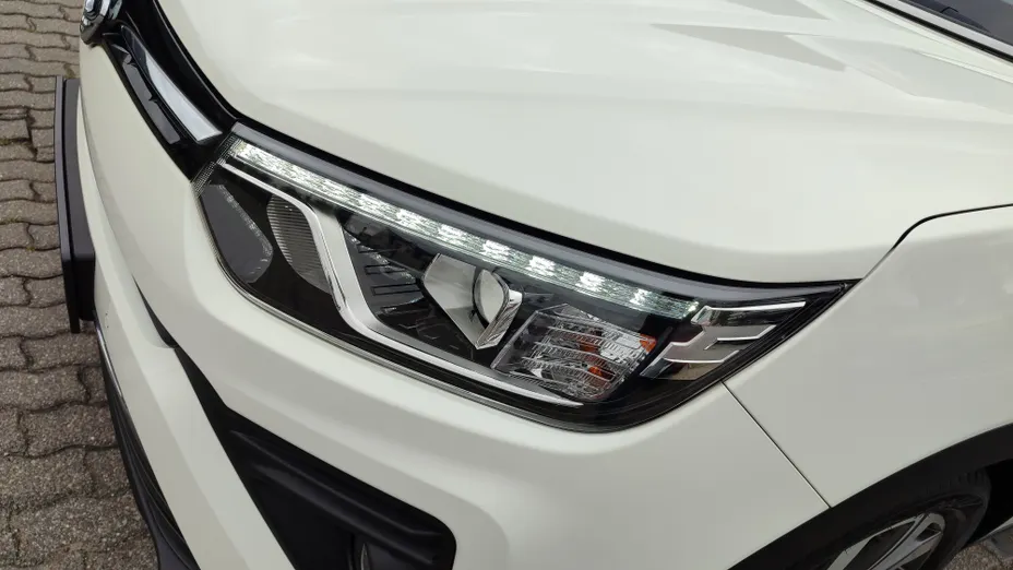 KGM / SSANGYONG Tivoli Automat rej.2020rok Tivoli 1.5 T-GDI Sapphire aut
