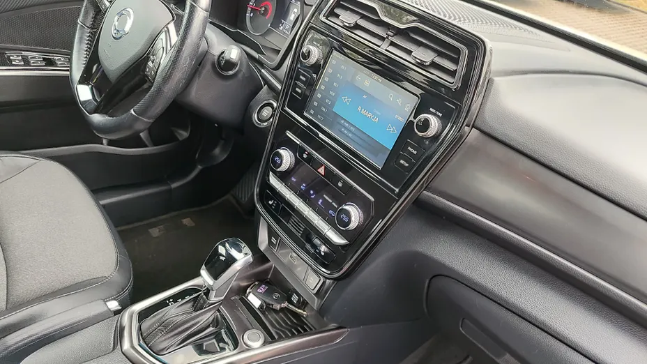 KGM / SSANGYONG Tivoli Automat rej.2020rok Tivoli 1.5 T-GDI Sapphire aut