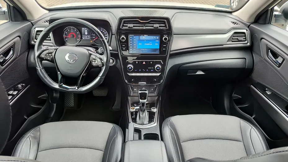 KGM / SSANGYONG Tivoli Automat rej.2020rok Tivoli 1.5 T-GDI Sapphire aut