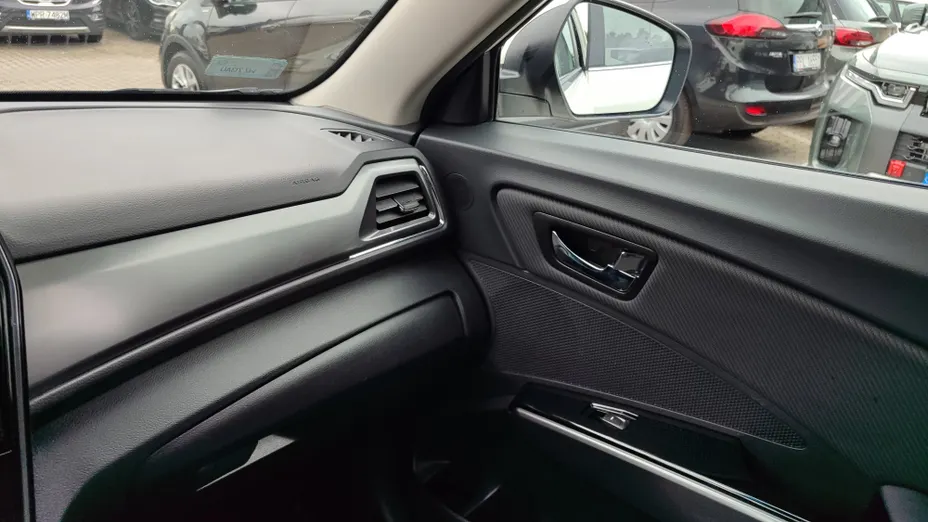 KGM / SSANGYONG Tivoli Automat rej.2020rok Tivoli 1.5 T-GDI Sapphire aut