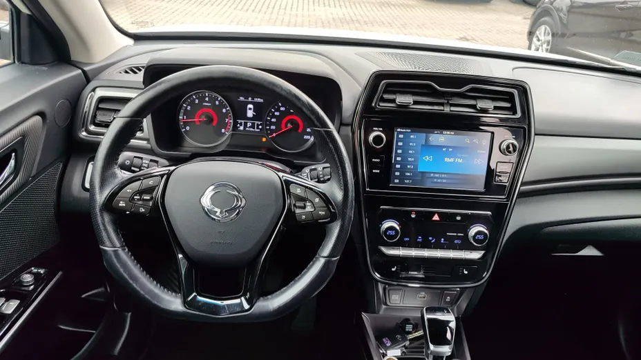 KGM / SSANGYONG Tivoli Automat rej.2020rok Tivoli 1.5 T-GDI Sapphire aut