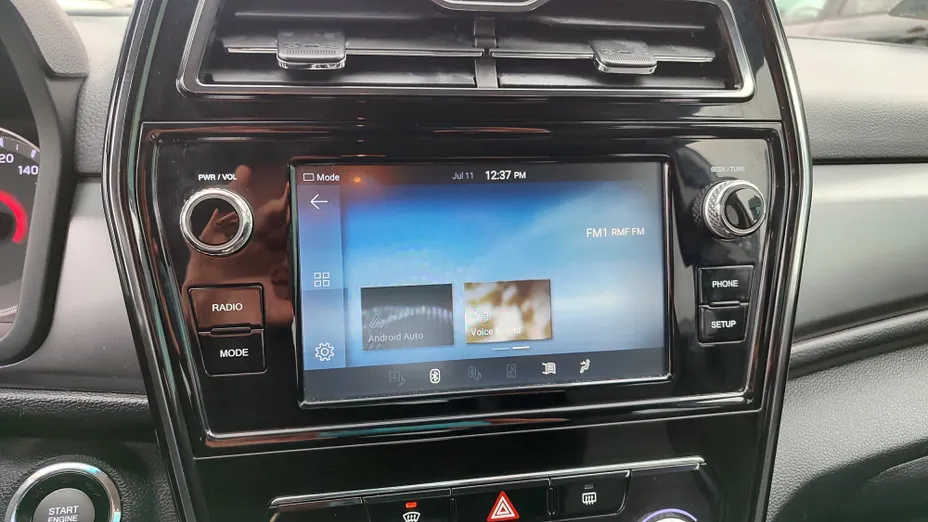 KGM / SSANGYONG Tivoli Automat rej.2020rok Tivoli 1.5 T-GDI Sapphire aut