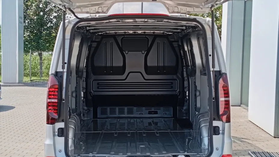 VOLKSWAGEN Transporter Transporter TDI L2H1 Nowy