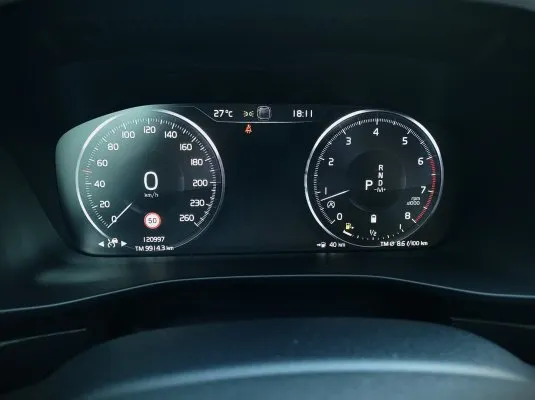 VOLVO XC40 XC40 B4 B R-Design aut