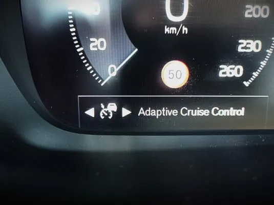 VOLVO XC40 XC40 B4 B R-Design aut