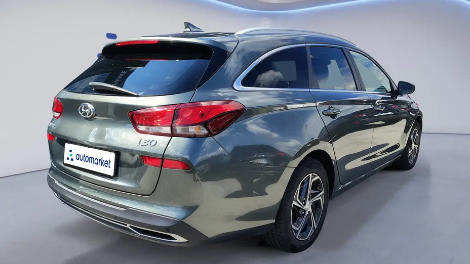 HYUNDAI i30 i30 1.5 DPI Comfort