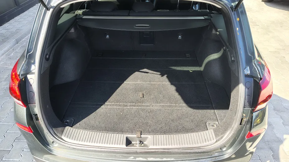 HYUNDAI i30 i30 1.5 DPI Comfort